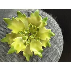 Vintage Green Enamel Metal Flower Brooch Floral Pin 50s 60s Whimsy